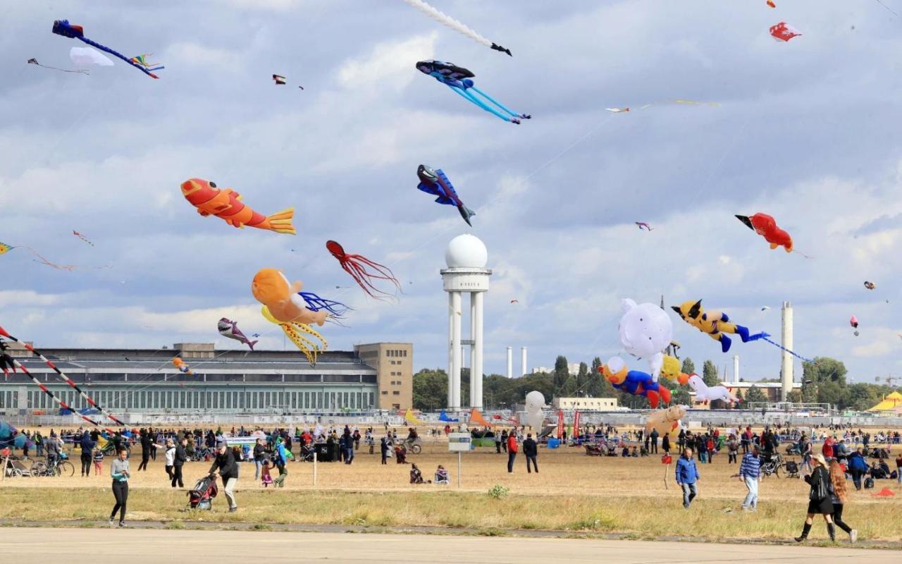 Aparthotel Schillinger-Berlin Am Tempelhofer Feld Exteriér fotografie
